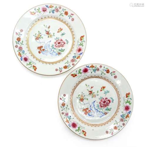 A Pair of Famille Rose Decor Plates
