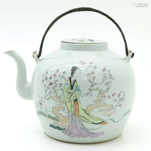 A Famille Rose Tea Kettle