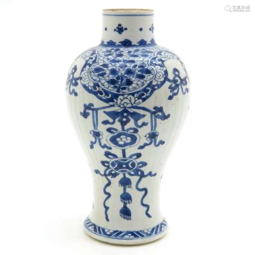 A Kangxi Garniture Vase