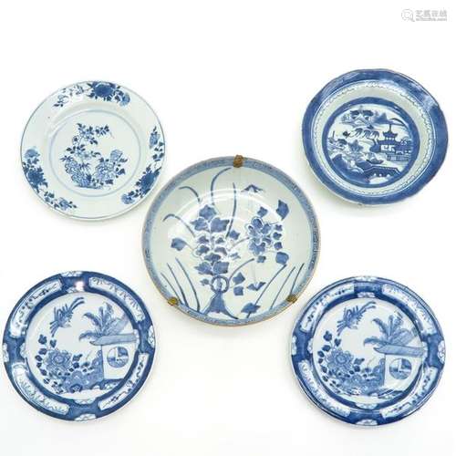 Lot of 5 Blue and White Plates