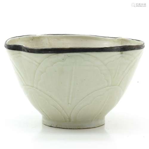 A Cream Glaze Bowl