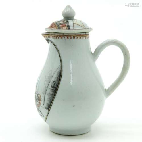 An Enchre de Chine Creamer with Cover