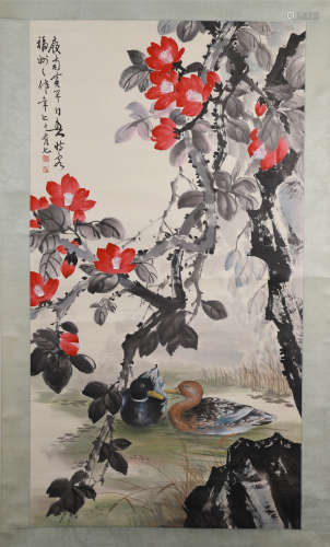 CHINESE SCROLL PAINTING OF DUCKS AND FLOWER