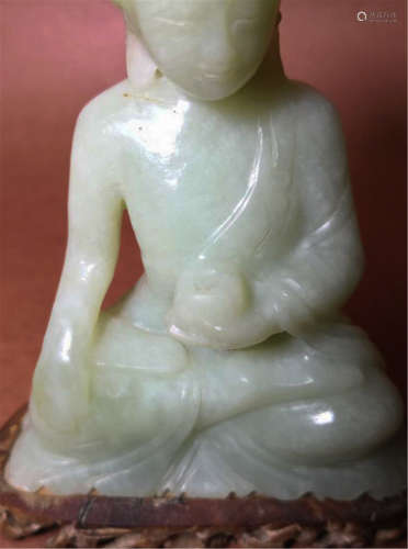 CHINESE JADE SEATED BUDDHA