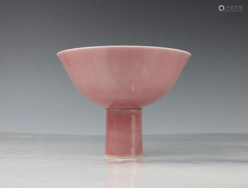 CHINESE PORCELAIN RED GLAZE STEM CUP