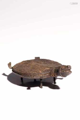 TurtleBronzeIndia18th ctH: 5,5 cmS91