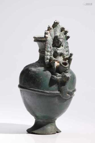 Manasa WaterpotBronze,India, 12th century, Pala DynastyH: 8,5 cmBronze vase with bulbous belly and