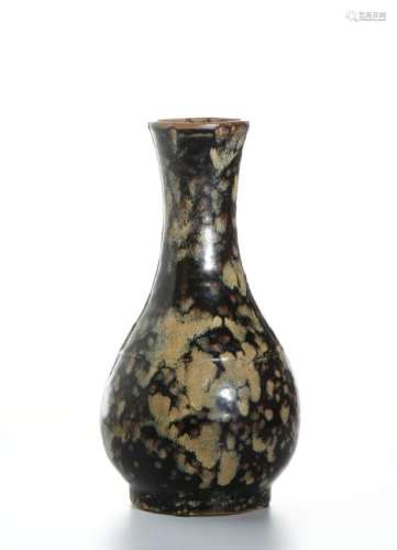 Rare Jizhou Splashed Pear Vase