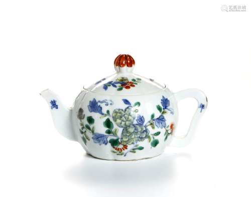 Chinese Doucai Teapot