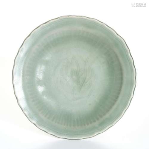 Chinese Lungquan Celadon Glazed Dish