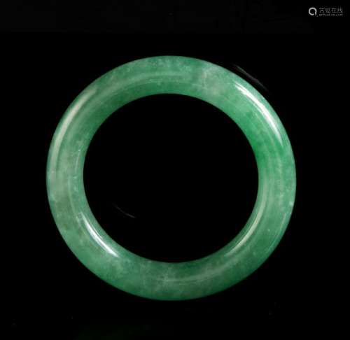 Chinese Jadeite Bangle