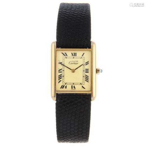 CARTIER - a Must de Cartier Tank wrist watch. Gold