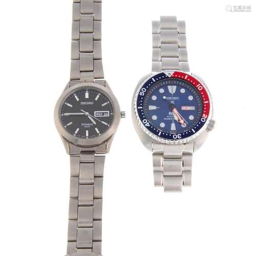 A bag of assorted Seiko watches. All recommended for