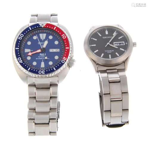 A bag of assorted Seiko watches. All recommended for