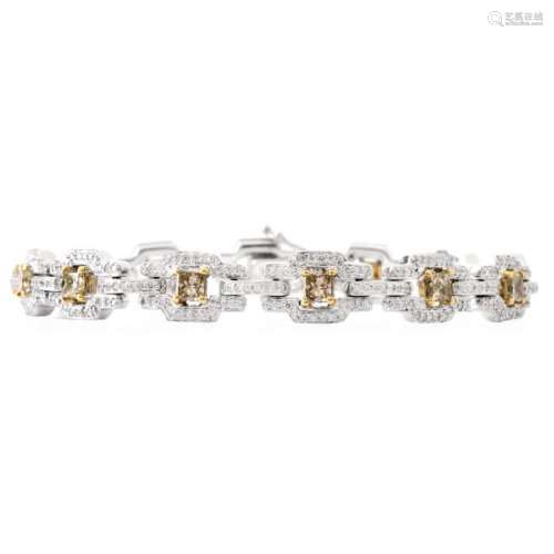 4.45ct TW Diamond and 18K Gold Bracelet