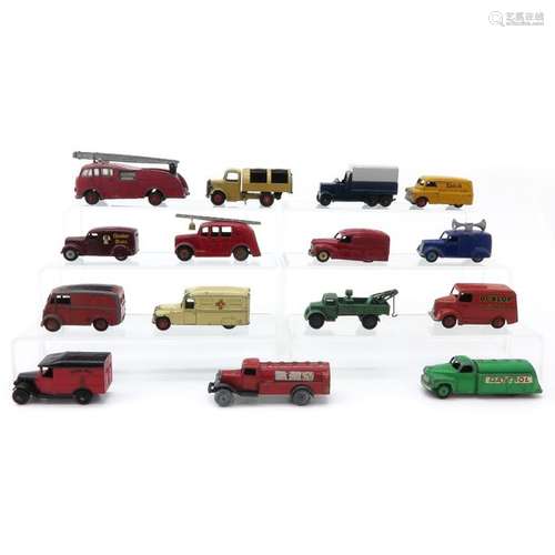 A Lot of 15 Vintage Diny Toy Cars