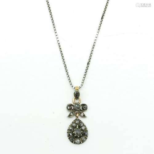 A 14KG Necklace with Rose Cut Diamond Pendant