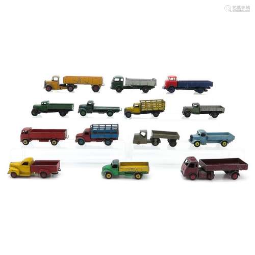 A Lot of 14 Vintage Diny Toy Cars