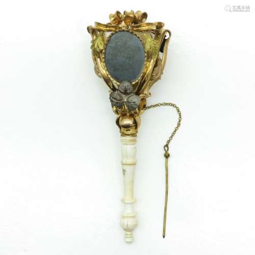 A 19th Century French Ladies Accessory