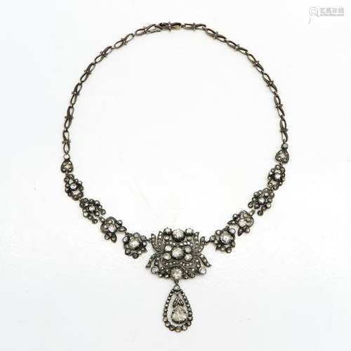 A Beautiful 19th Century Diamond Necklace