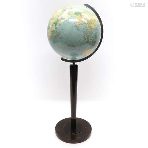 A Columbus Politischer Erdglobus Globe 1959