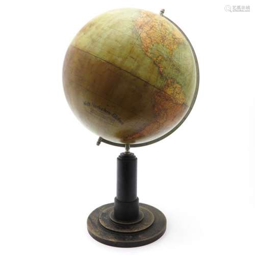 A Columbus Riesen Welt Verkehs Globus Globe 1937