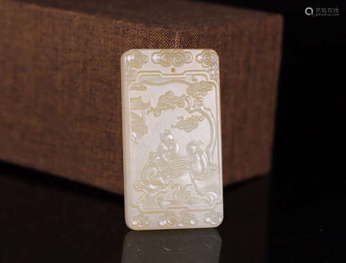 A HETIAN JADE POEM DESIGN SQUARE PENDANT