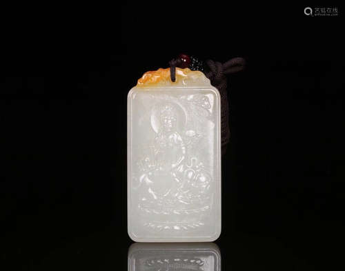 A HETIAN JADE CARVED GUANYIN DESIGN PENDANT