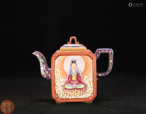 A ZISHA TEAPOT WITH ENAMELED GUANYI PATTERN