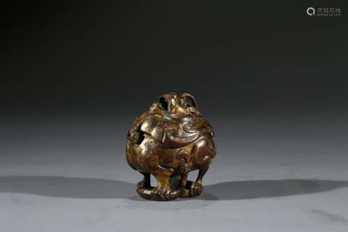 A SMALL GILT BRONZE 'LUDUAN' FORM CENSER