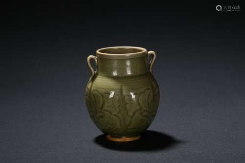 A YAOZHOU CELADON CARVED JAR