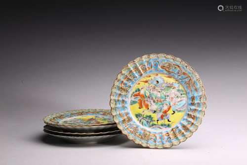 A SET OF CHINESE FAMILLE ROSE 'FIGURE' DISHES