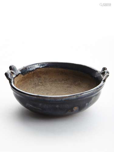 A JIZHOU WARE TWO HANDLED BOWL