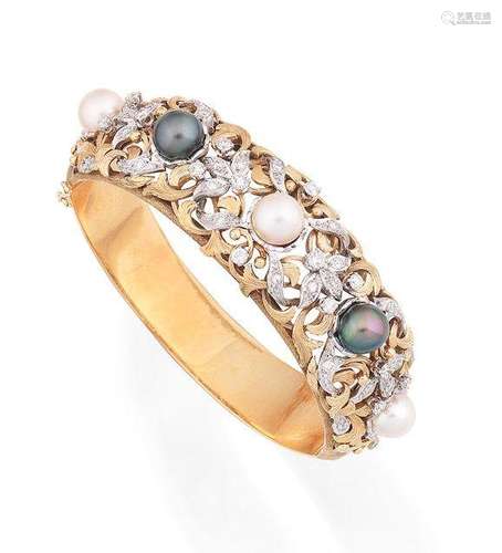 A cultured pearl and diamond bangle