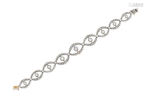 A diamond bracelet, circa 1900