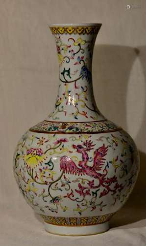 Chinese Famille Rose Porcelain Vase - Pheonix