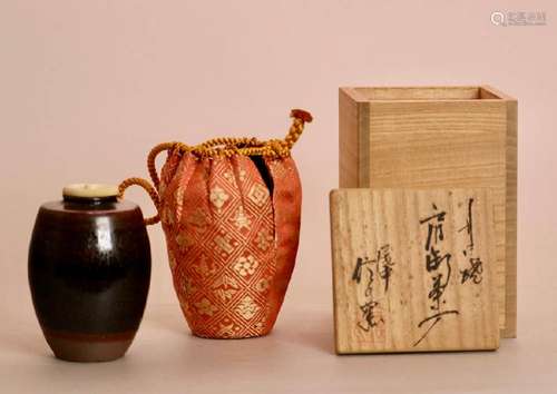 Japanese Ceramic Cha Caddy with Silk Sac