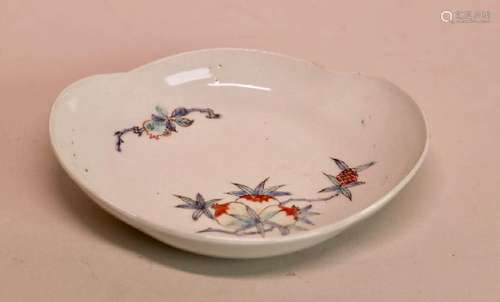 Japanese Kakeimon Porcelain Dish - Lobbed