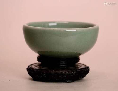 Chinese Ming Longquan Porcelain Bowl on Stand