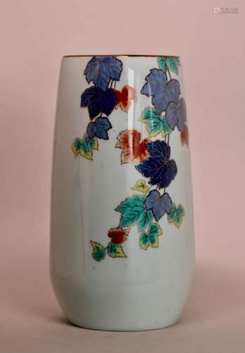 Japanese Modern Kakeimon Porcelain Vase