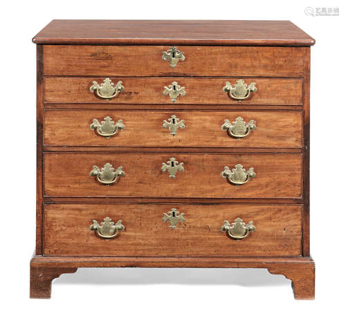 A George III mahogany dressing commode