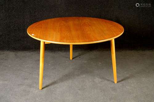 Hans Wegner (1914 2007)