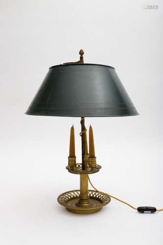 Hot water bottle lamp Gilded bronze with ribbed centre shaft supporting three candlesticks.