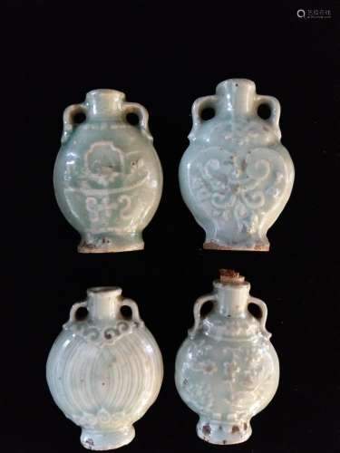 Set of four snuffboxes - China, Qing dynasty, antique work Celadon-glazed porcelain; three with