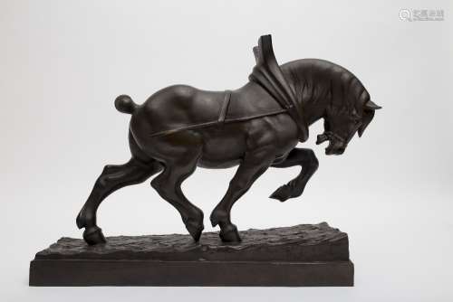Raymond De Meester de Betzenbroeck (1904 - 1995), according to Draft horse Bronze sculpture with