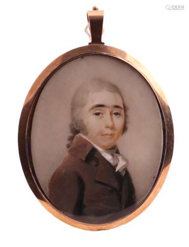 λ English School Early 19th CenturyPortrait miniature of a gentleman, head and shoulders in a