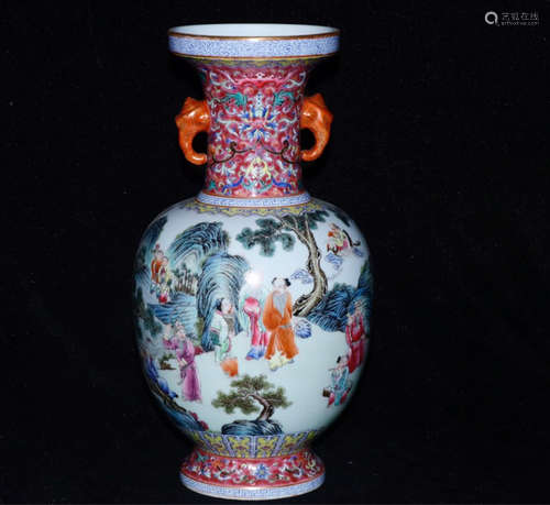 A FAMILLE ROSE CHARACTER STORY PATTERN EAR VASE