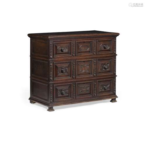 JACOBEAN WALNUT CHEST OF DRAWERS17TH CENTURY the top with a moulded edge above three moulded and
