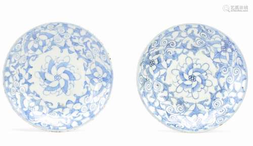 A Pair Of Chinese Blue And White Dish,19th C.