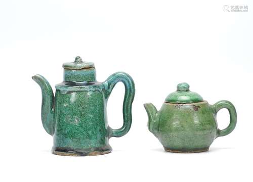 Two Chinese Shiwan Teapots, 20th C